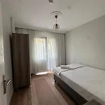 Yade Apartahotel