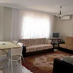 亚德公寓旅馆 3*